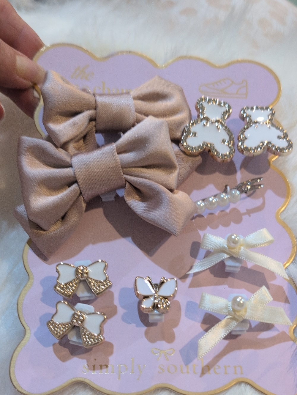 Simply Southern Blush Beige Bow and Pearl Accent Show Charms